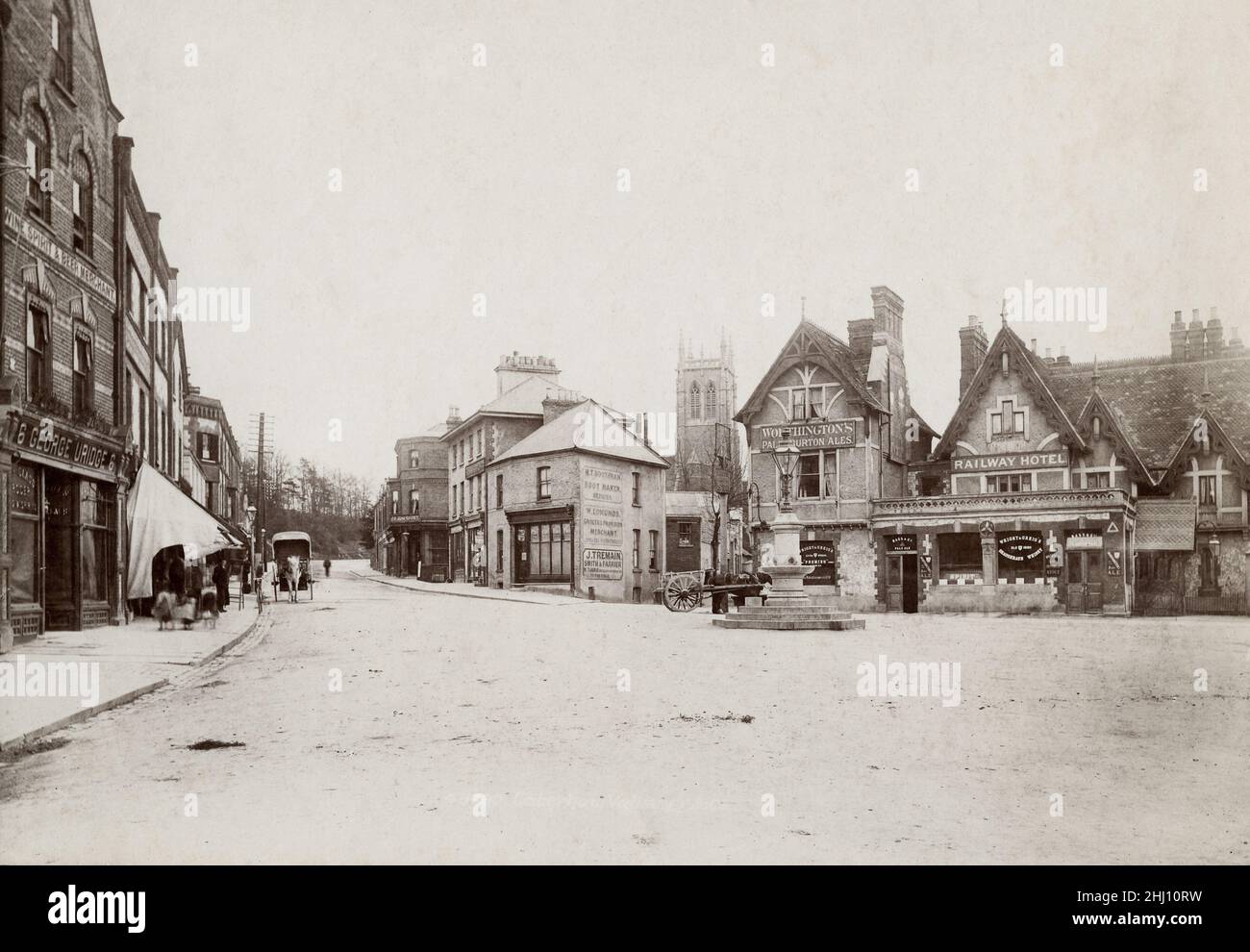 Vintage photograph, late 19th, early 20th century, view of c1890s