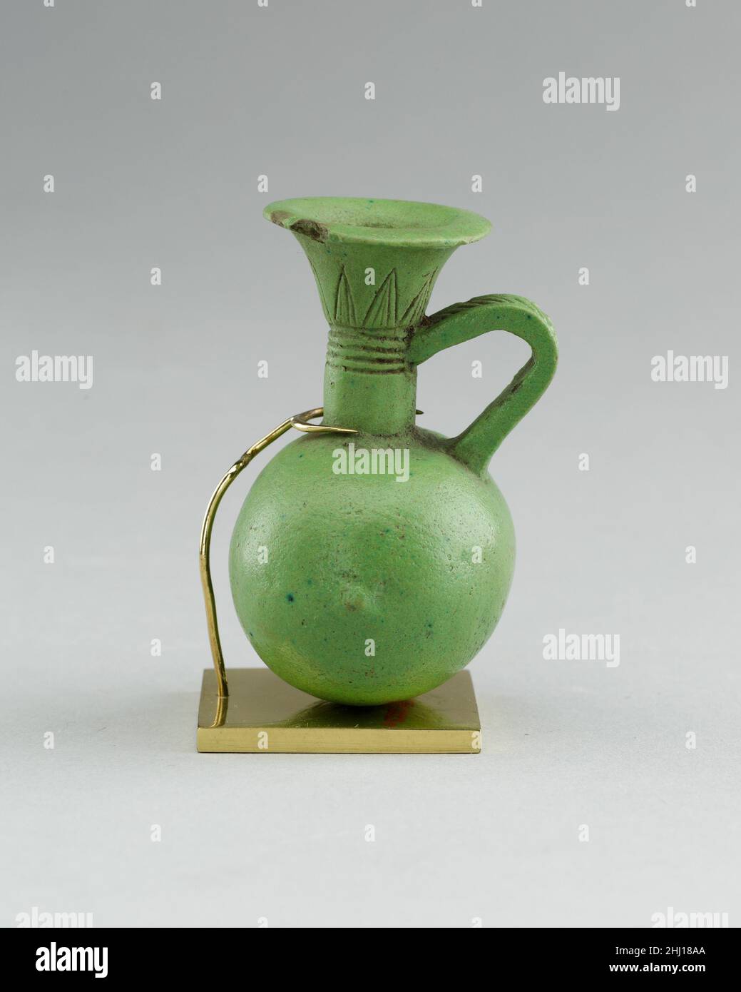 Small Jug 664–380 B.C. Late Period. Small Jug. 664–380 B.C.. Faience. Late Period. From Egypt. Dynasty 26–29 Stock Photo