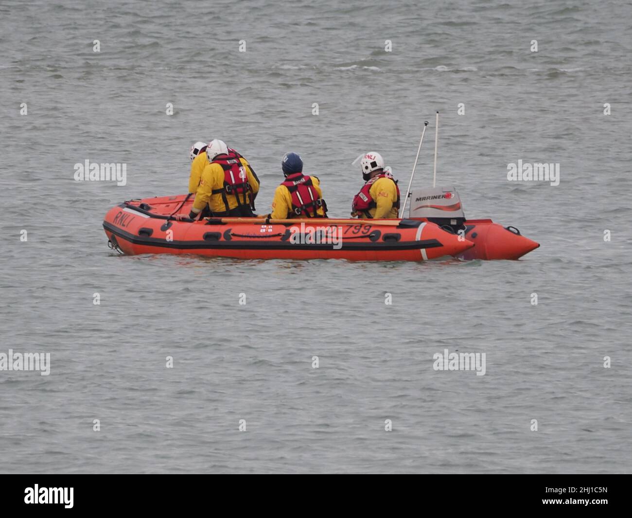 Scf Offloading Us lifeboat hi-res stock photography and images - Alamy