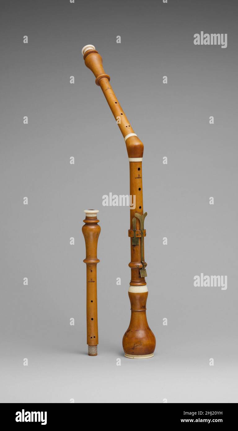 440 hz hi-res stock photography and images - Alamy