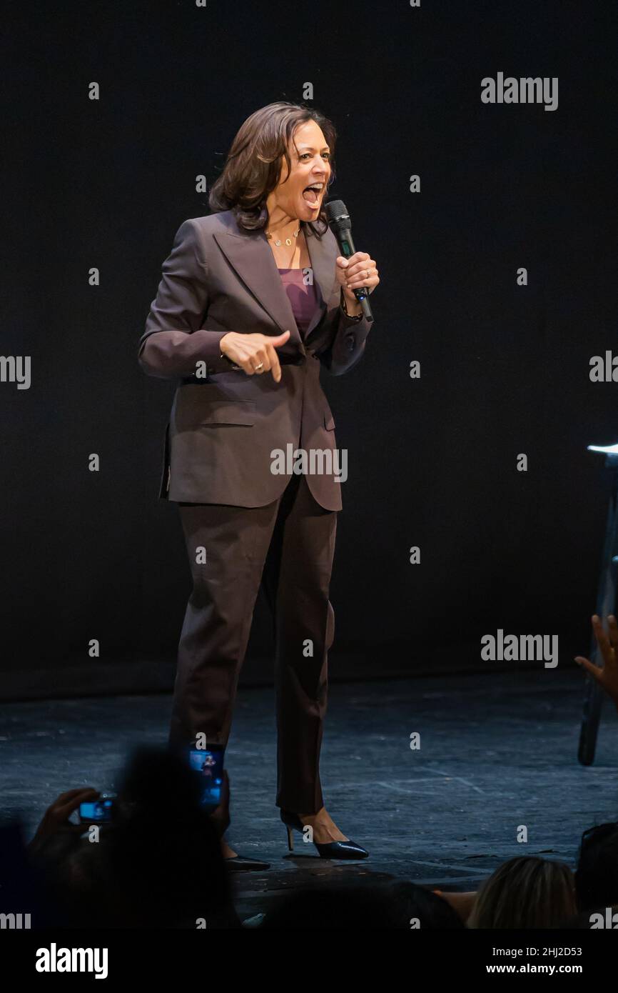 Presidential Candidate California Senator Kamala Harrris speaks to supporters at the Wiltern Theater in Los Angeles, California on September 23, 2019. Stock Photo