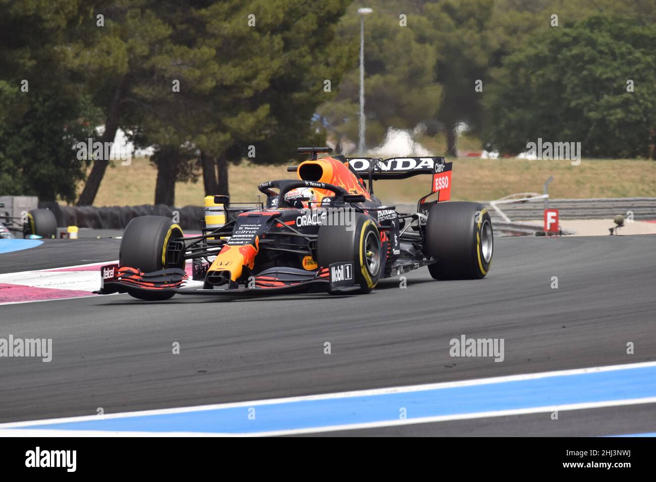 max verstappen attacking first corner of Paul Ricard's circuit Stock Photo