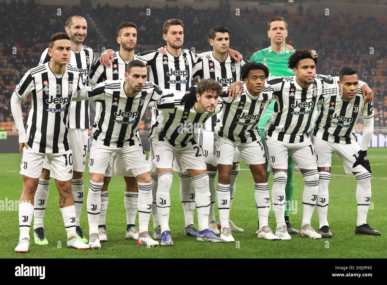 Milan, Italy. 23rd Jan, 2022. Italy, Milan, jan 23 2022: Juventus starting  line up in center field for team photo during footbal match AC MILAN vs  JUVENTUS; Serie A 2021-2022 day23 at