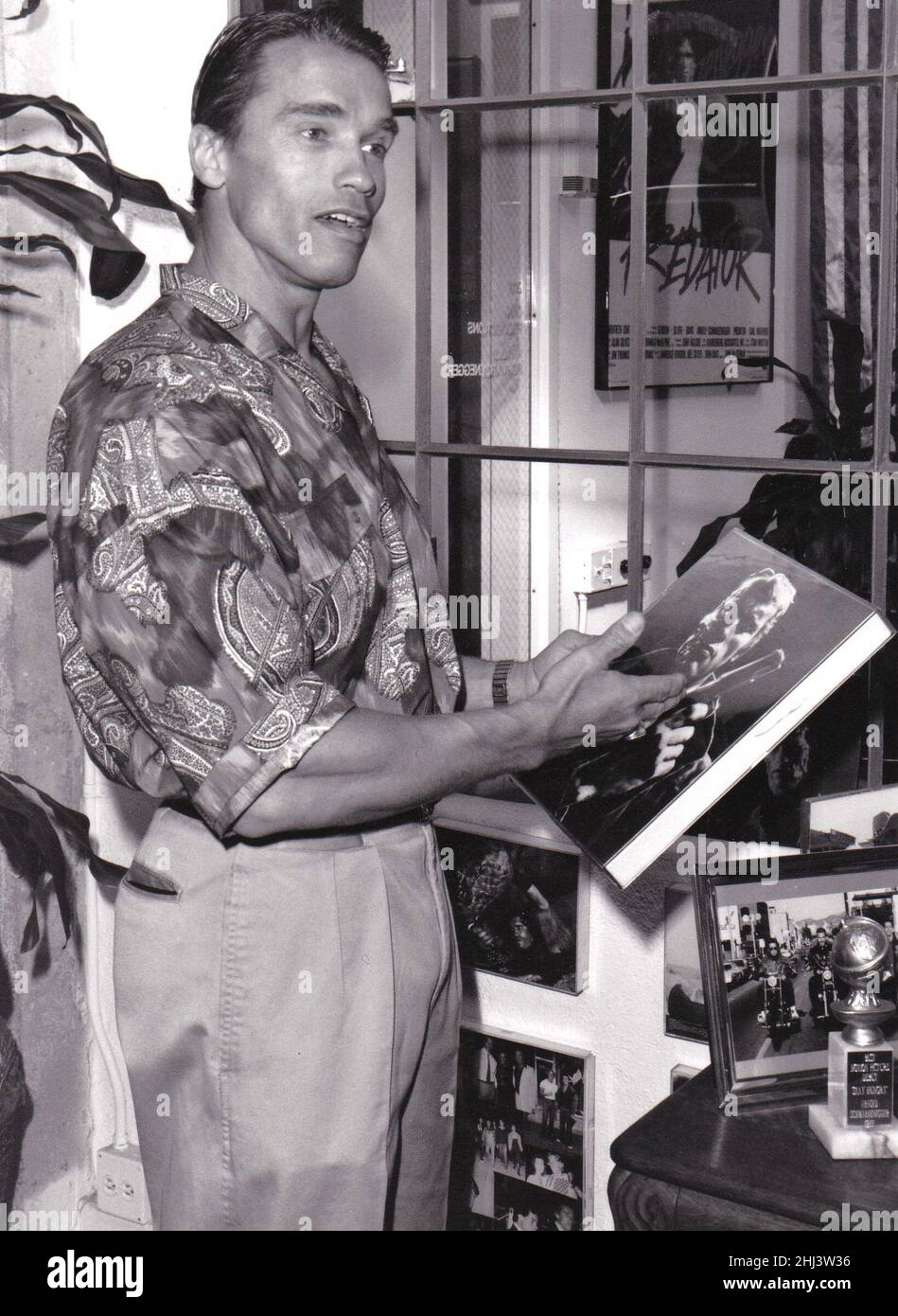 Arnold Schwarzenegger photographed circa 1993  Credit: Ron Wolfson / Rock Negatives / MediaPunch Stock Photo