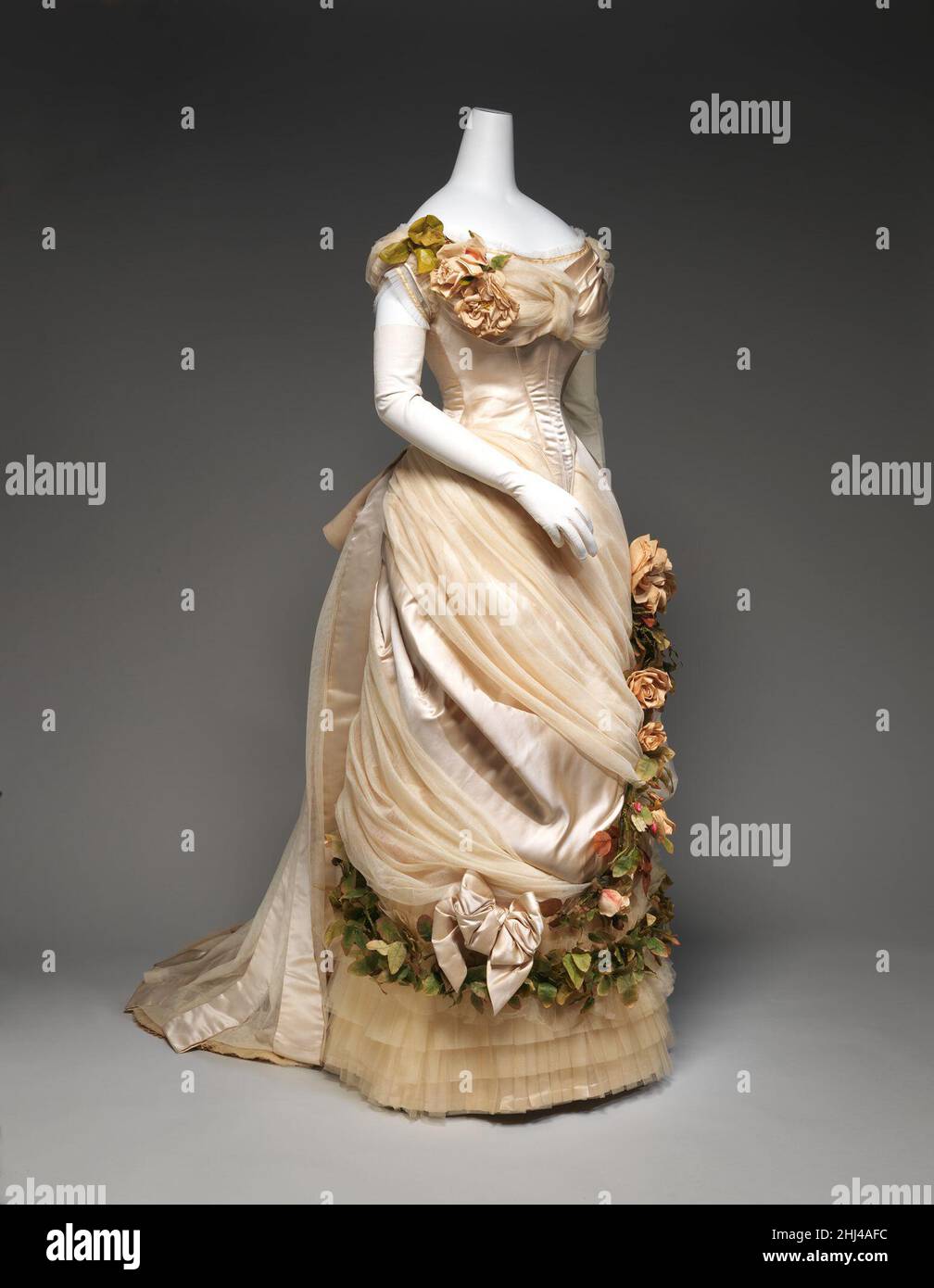 Charles frederick worth hot sale dresses