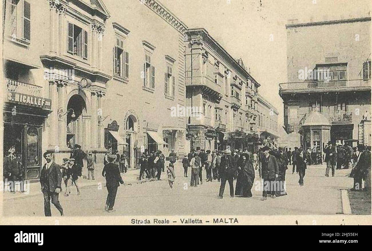 Strada reale hires stock photography and images Alamy