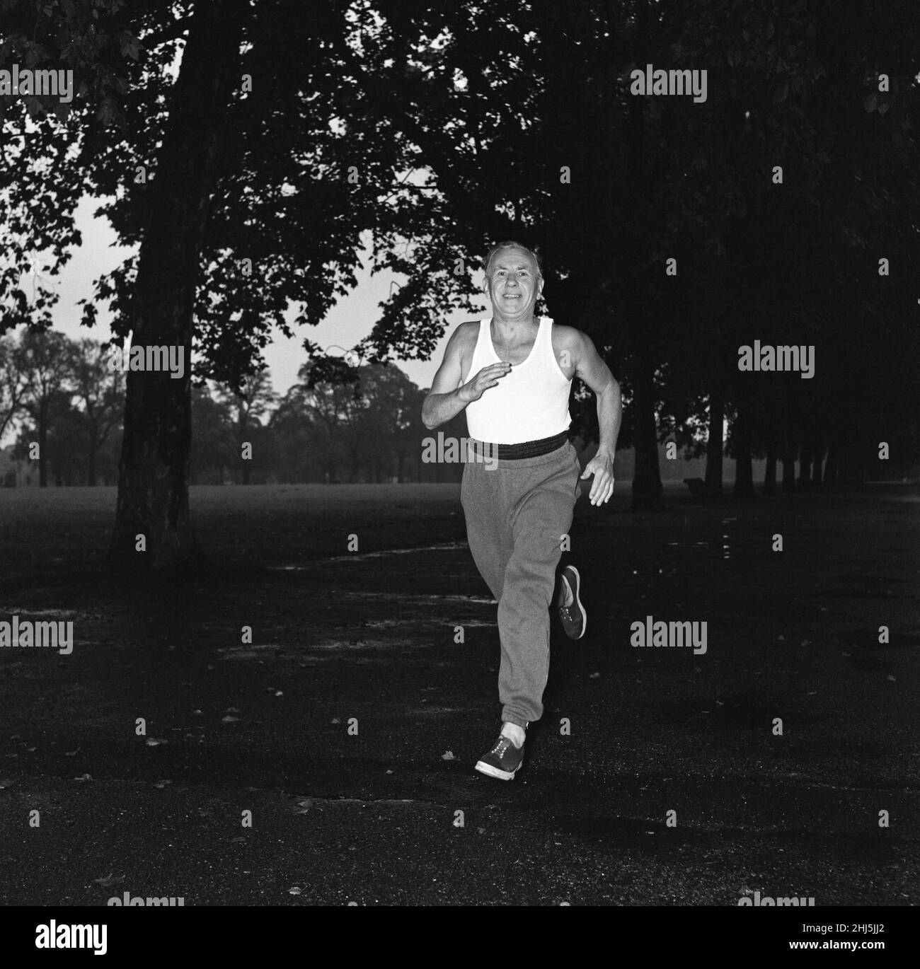Mario Gallati, the famous restauranteur of The Caprice and formerly The Ivy restaurant, keeps fit by exercising in the early morning in Hyde Park. 1st September 1957. Stock Photo