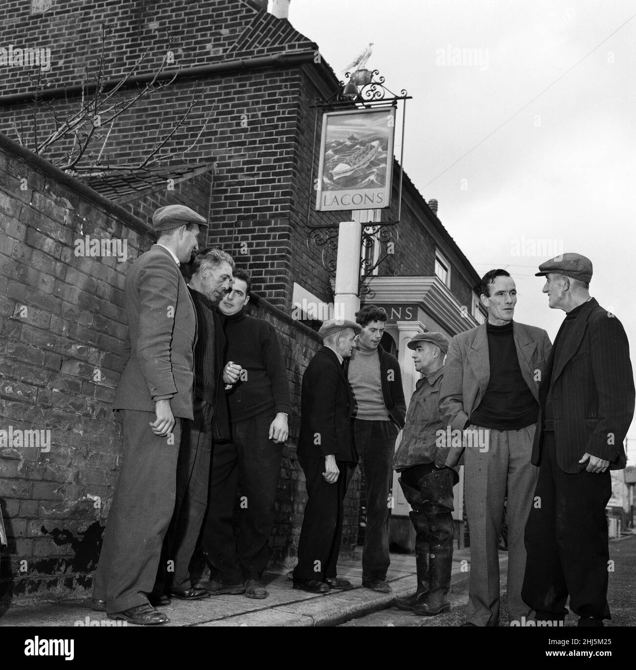 Great Yarmouth and Gorleston Lifeboat crew. 6th November 1959 Stock