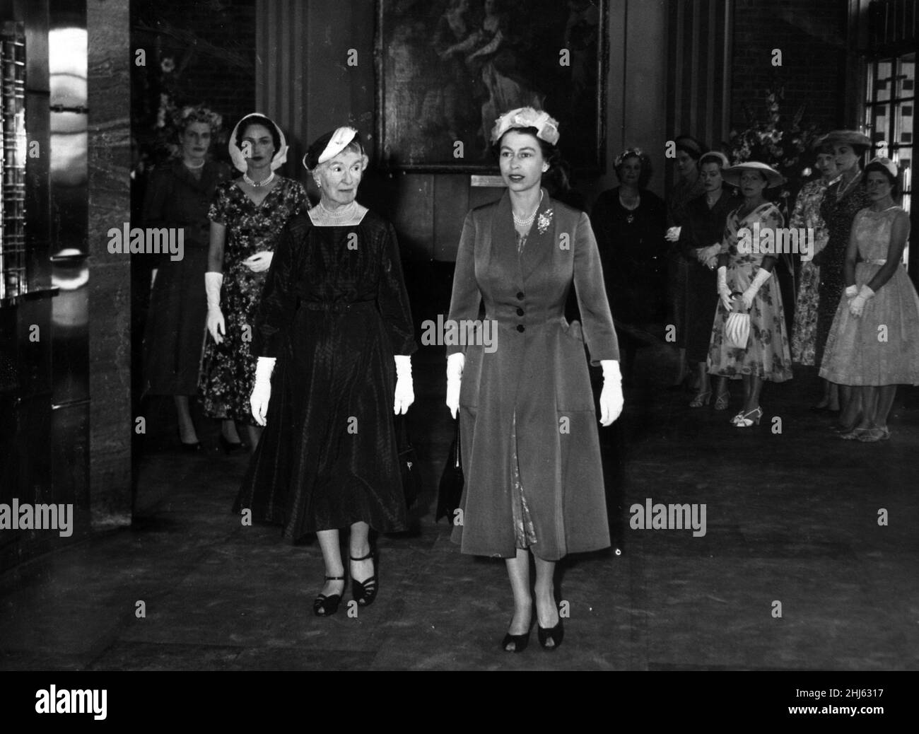 Queen Elizabeth II visits Shakespeare Memorial theatre, she is pictured ...