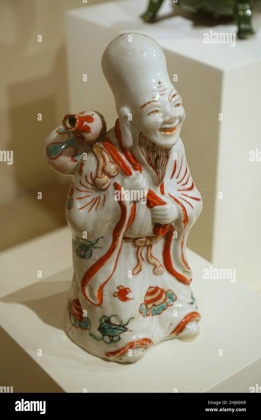 Suiteki (calligraphy water dropper), Arita ware, Imari style, Japan, Saga Prefecture, 1700s AD, porcelain, enamels Stock Photo