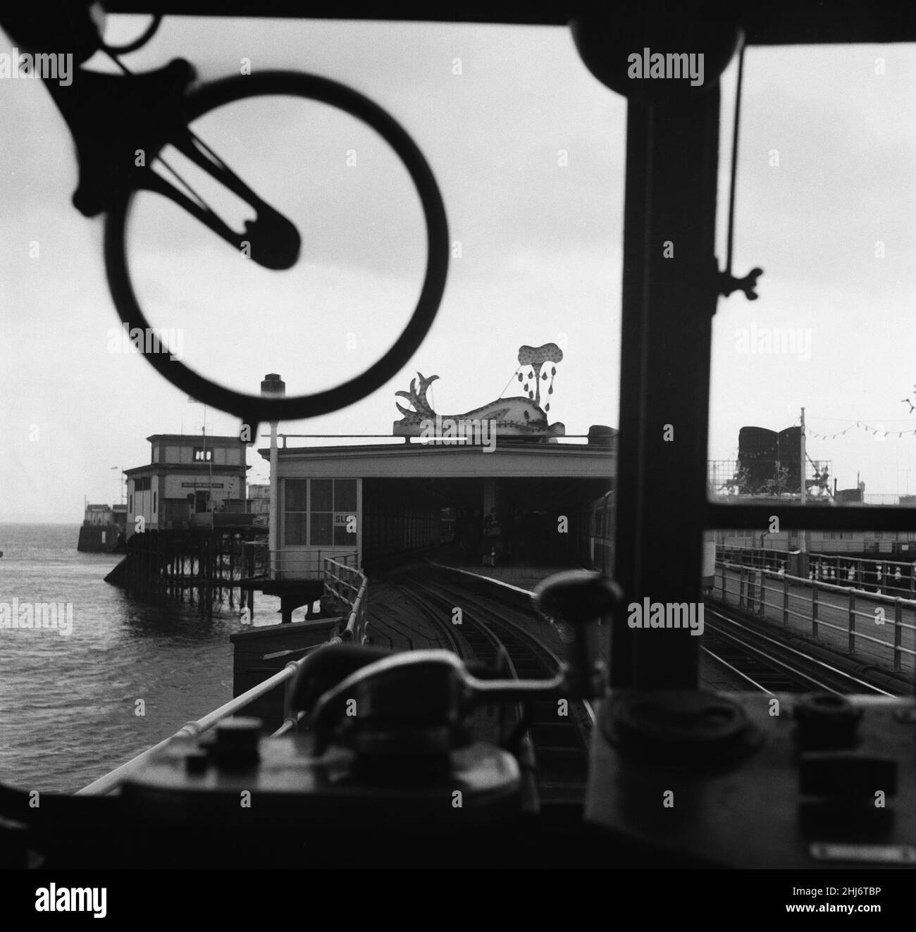 Southend pier railway hires stock photography and images Alamy