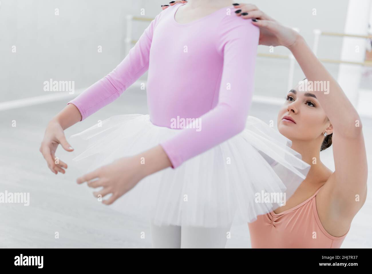 Girl ballet dancers hi-res stock photography and images - Page 5 - Alamy