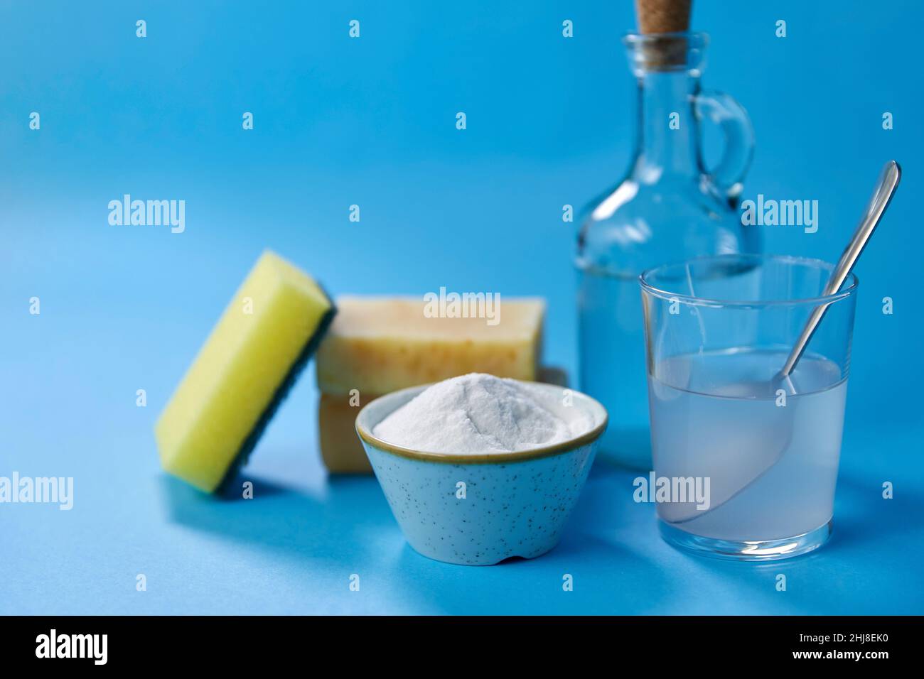washing soda, sponge, soap, vinegar and glass Stock Photo Alamy