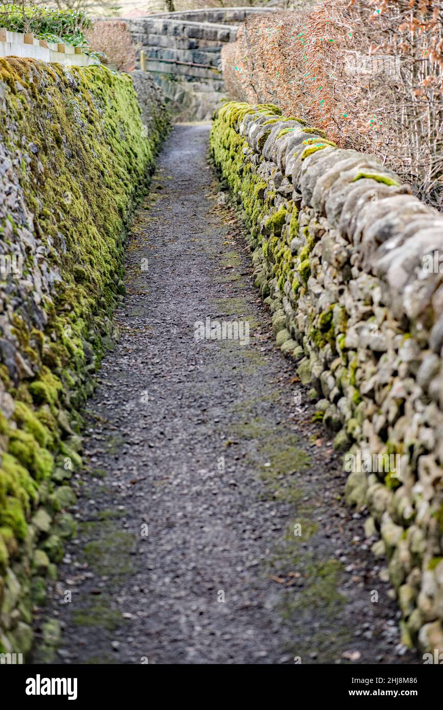 Chapel walk ginnel long preston hires stock photography and images Alamy