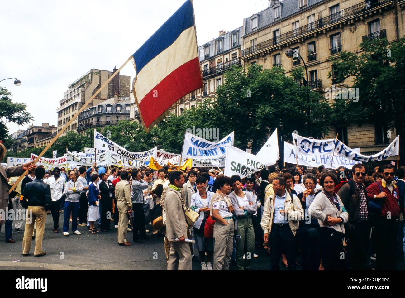 Loi savary hires stock photography and images Alamy