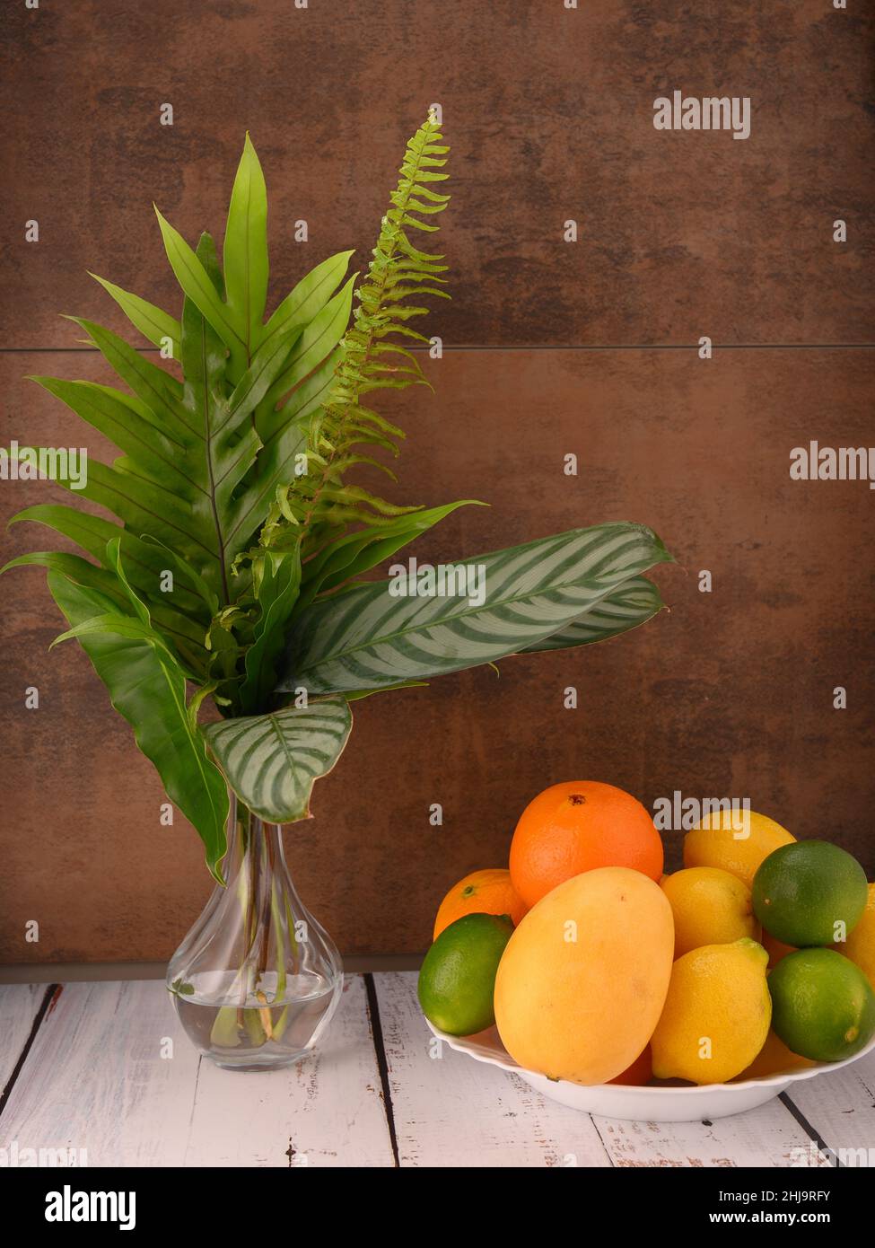 Photo demonstrate mixture of fruits such as mangoes, lemons, limes and