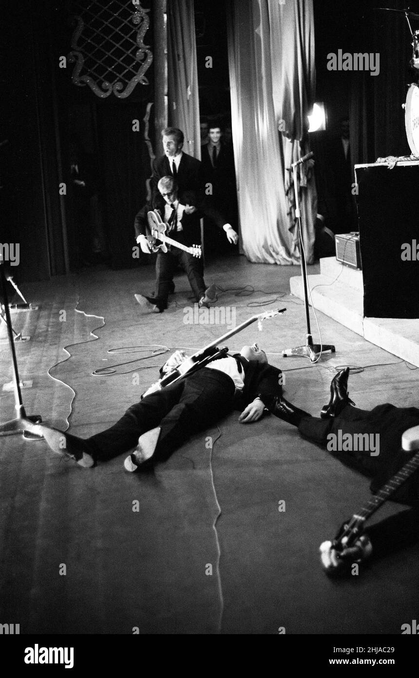 Manchester pop group Freddie and the Dreamers performing on stage at ...