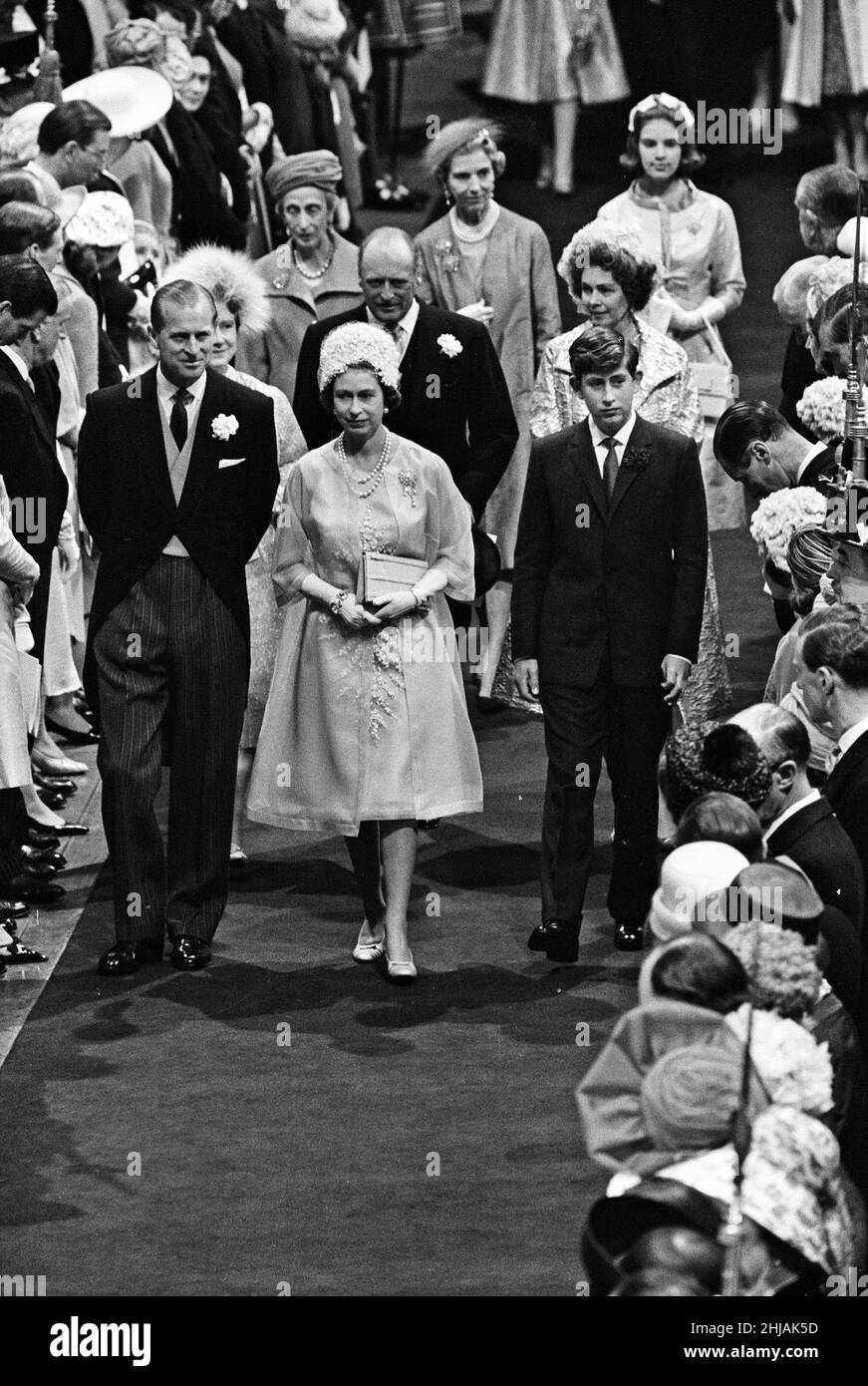 The wedding of Princess Alexandra of Kent and Angus Ogilvy at Westminster Abbey. Guests Prince Philip, Queen Elizabeth II and Prince Charles arrive. 24th April 1963. Stock Photo
