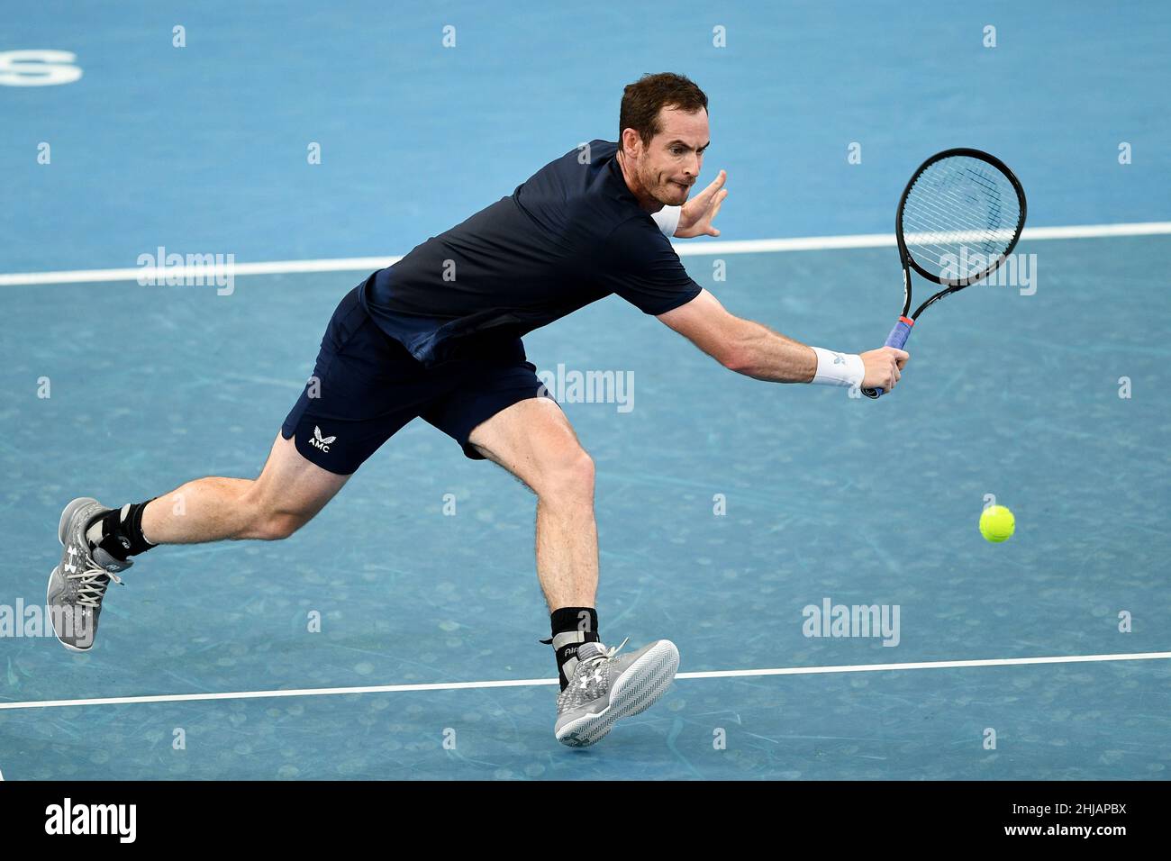 Sydney, Australia, 13 January, 2022. Andy Murray of Great Britain plays a  backhand during the Sydney Classic Tennis match between Andy Murray of  Great Britain and David Goffin of Belgium. Credit: Steven