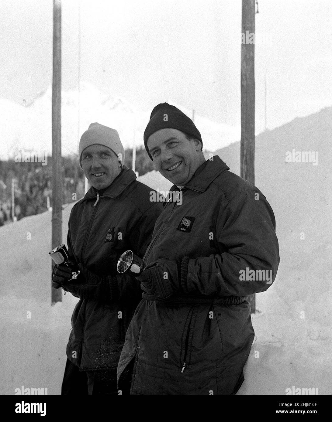 File photo dated 08-12-1964 of Robin Dixon (left ) and Tony Nash. Tony Nash and Robin Dixon surged to two-man bobsleigh gold in Innsbruck in 1964 after benefiting from the sportsmanship of their great rival. Issue date: Friday January 28, 2022. Stock Photo