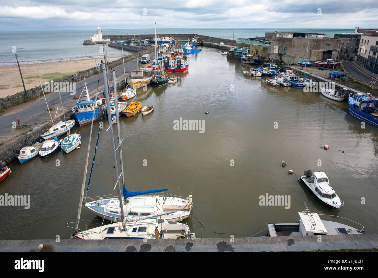 After yesterday's very heavy rain the morning was bright with spells of