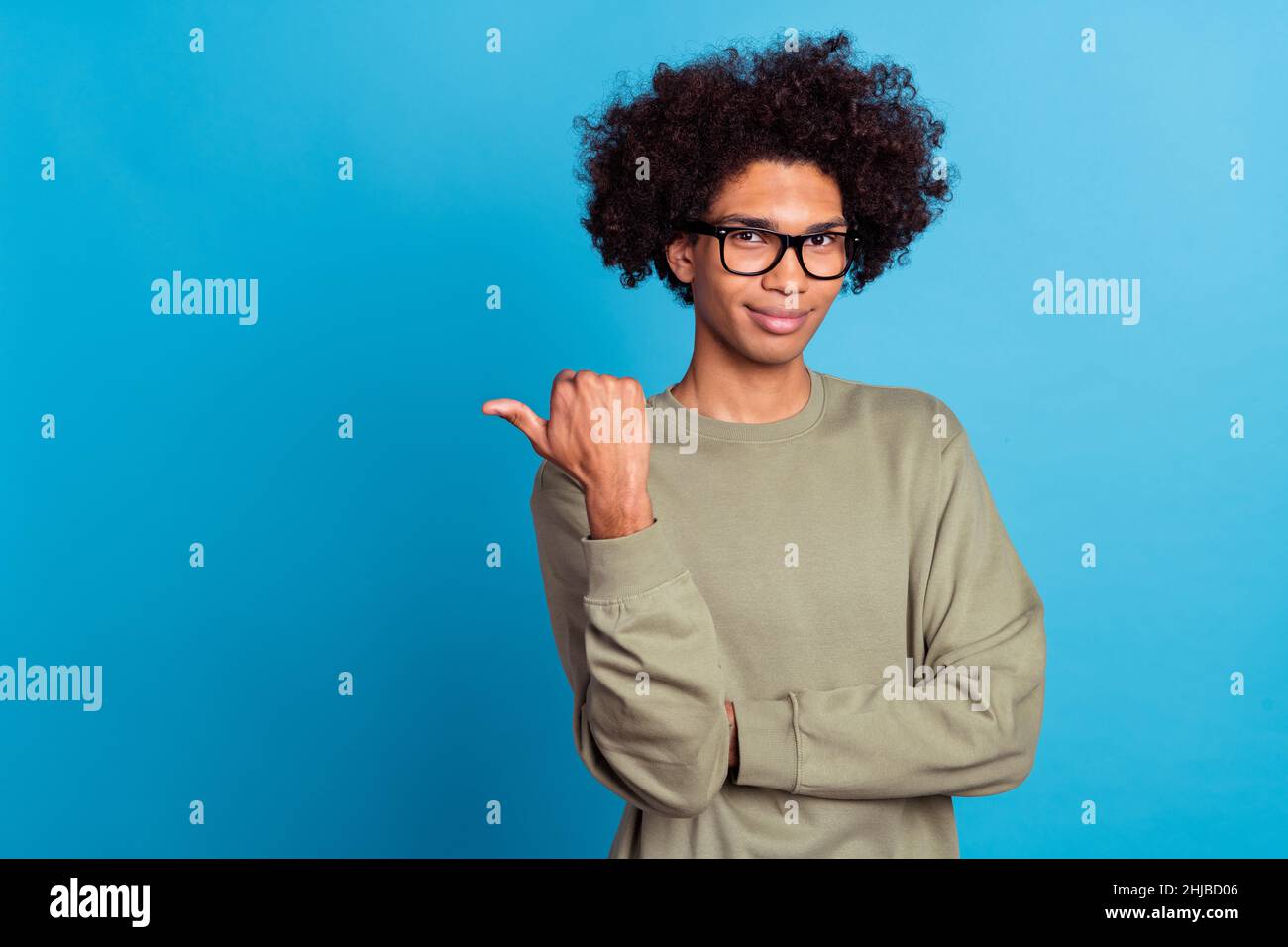 Glasses ads hi-res stock photography and images - Page 3 - Alamy