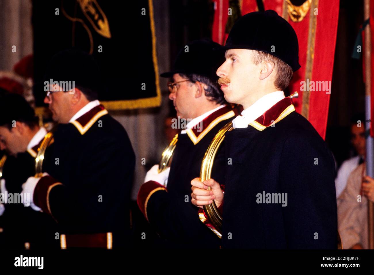 Archives 90ies Traditionalist SaintHubert mass, Lyon, France, 1991