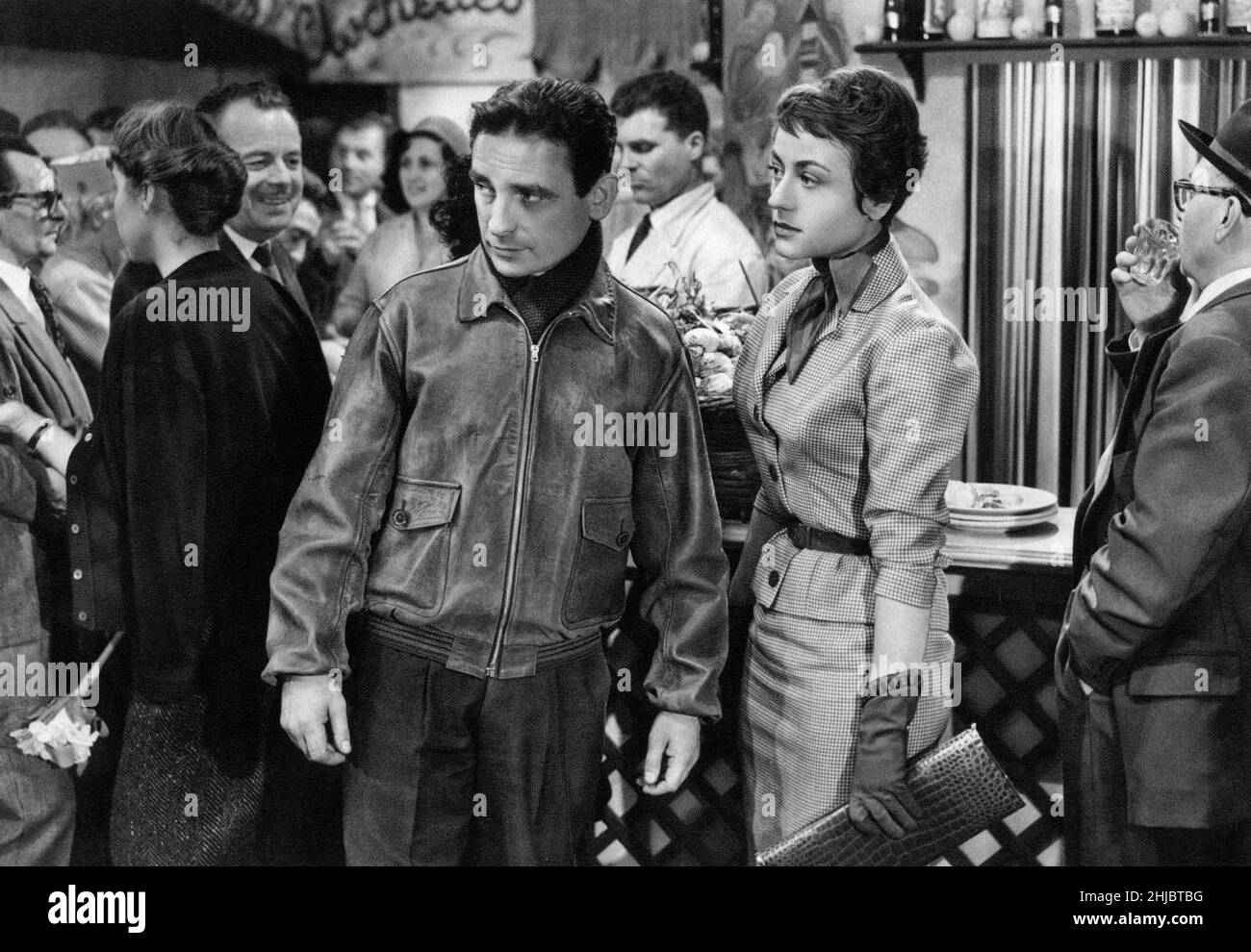 Le Désert de Pigalle Year: 1958 - France / Italy Annie Girardot, Pierre Trabaud  Director : Léo Joannon Stock Photo