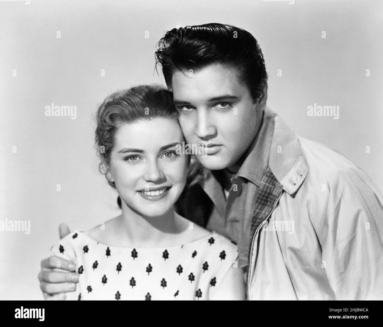King Créole  A Hal Wallis Production  A Paramount Picture Director: Michael Curtiz Elvis Presley, Dolores Hart  Copyright 1958 by Hal B. Wallis and Joseph H. Hazen.  Permission granted for newspaper and magazine reproduction (MAde In U.S.A.) Stock Photo