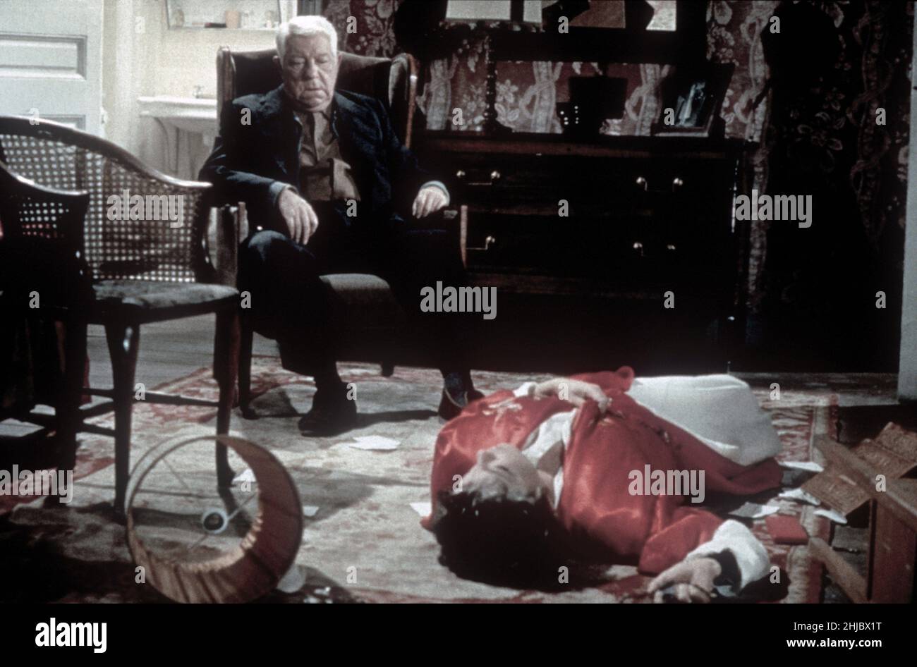 Le Chat  Year : 1971 France / Italy  Director : Pierre Granier-Deferre   Simone Signoret, Jean Gabin Stock Photo
