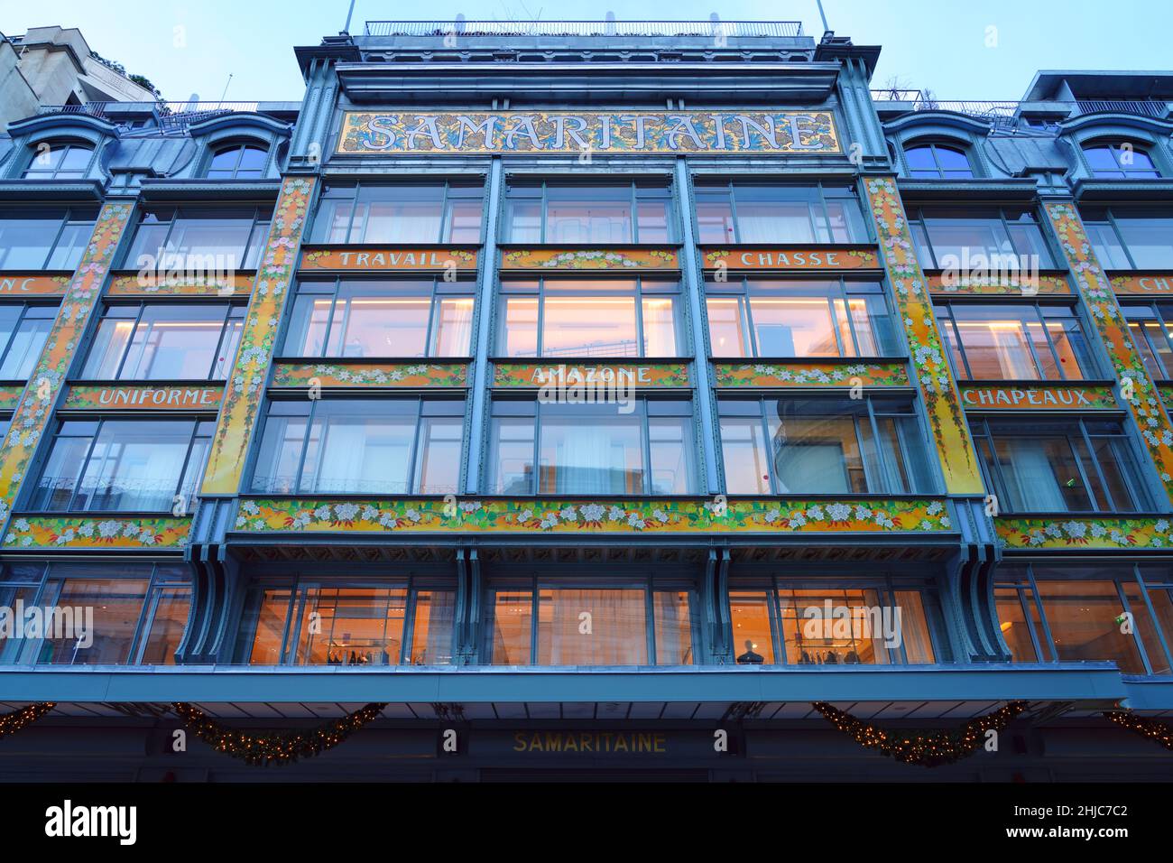 Louis Vuitton headquarter building (ex Samaritaine)
