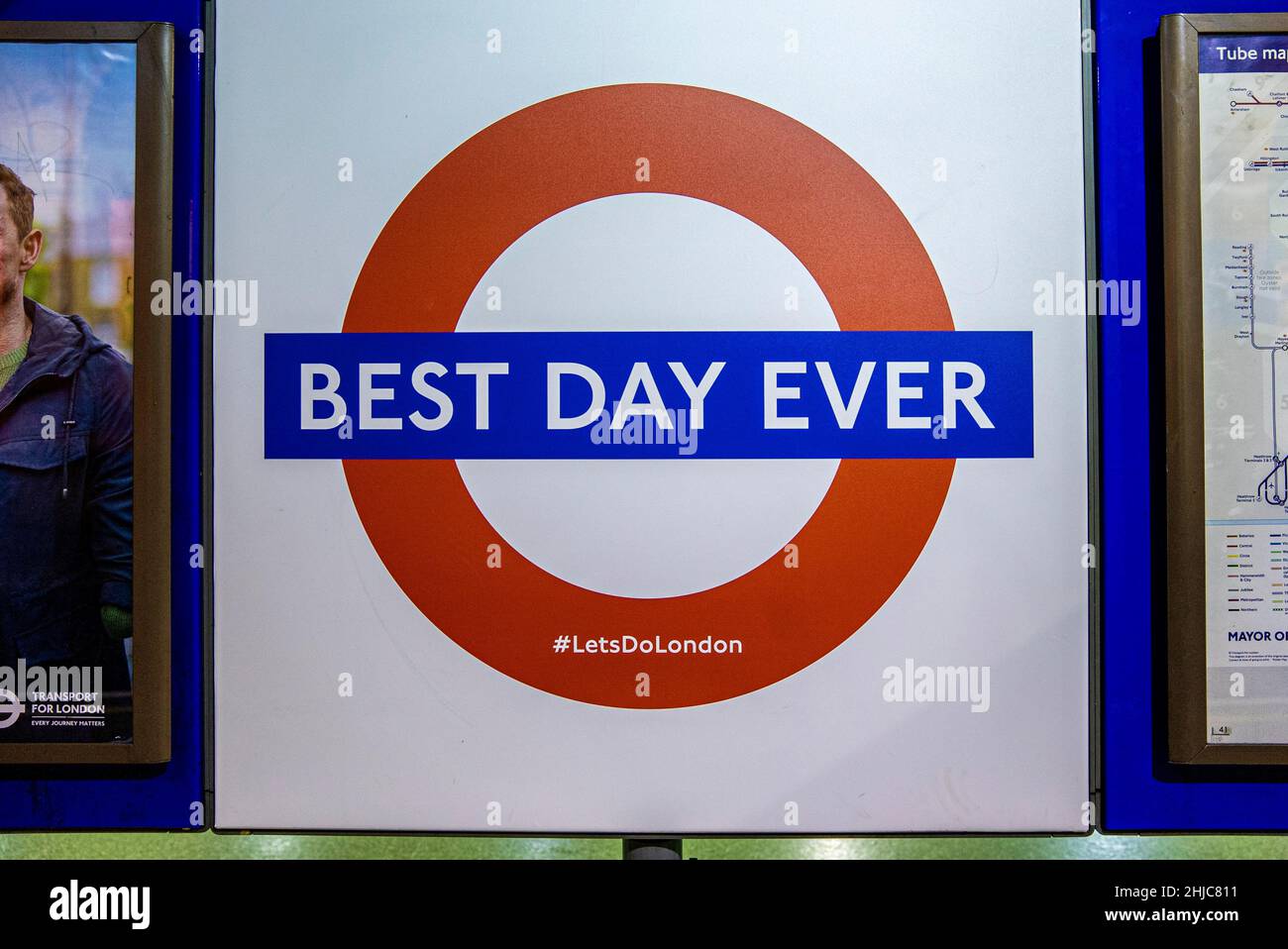 Best day ever roundel sign at london railway station Stock Photo