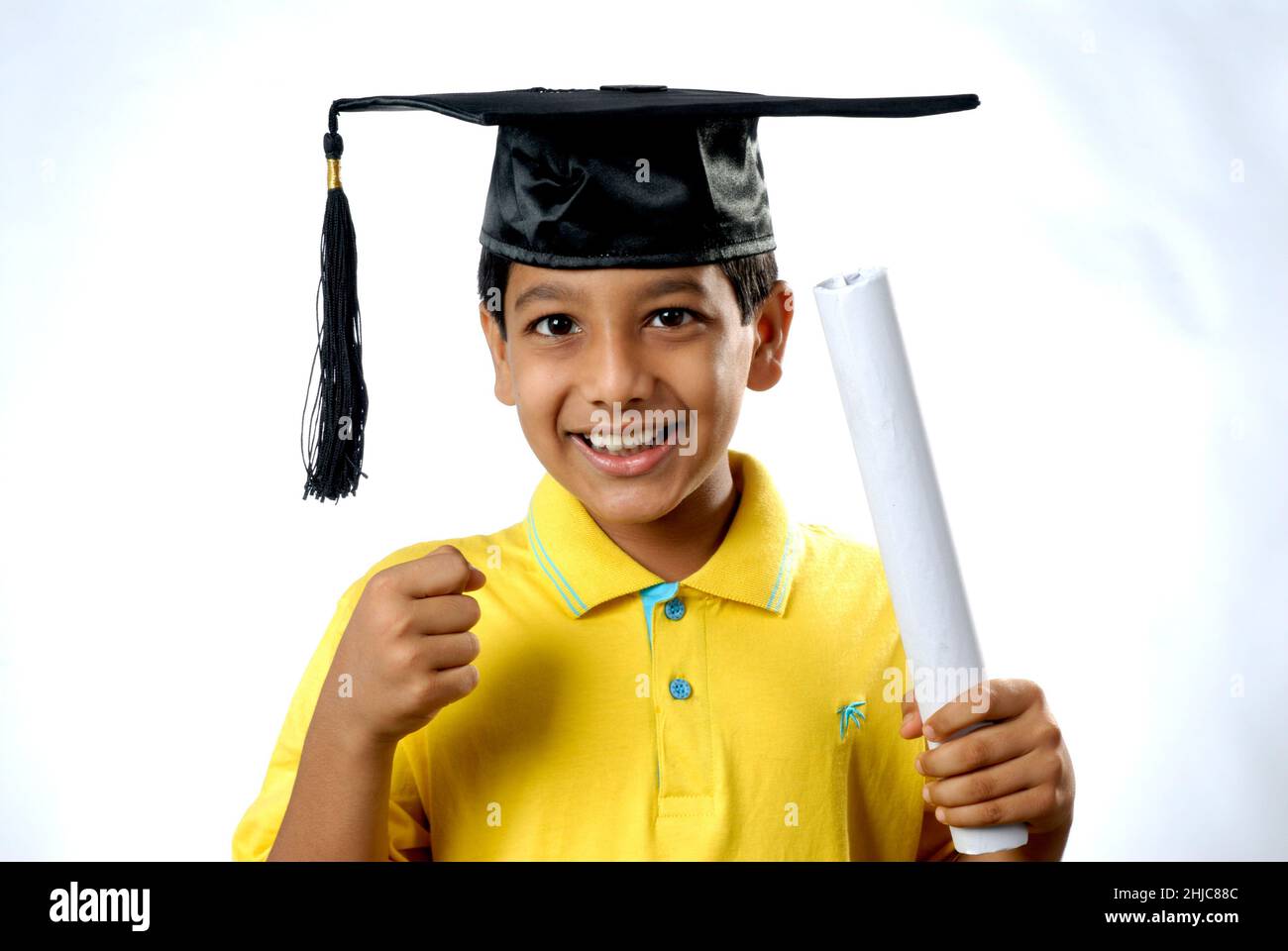 Mumbai; Maharashtra; India; Asia; June. 06; 2008 South Asian Indian handsome boy university