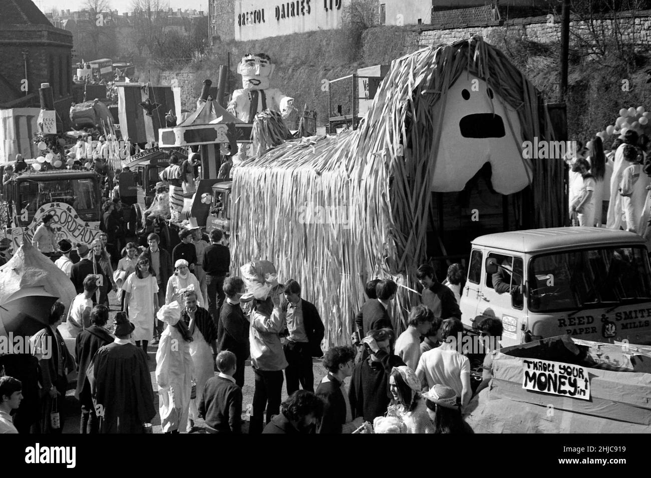The start of Bristol University’s 1969 Rag Procession from Clifton Down station car park.  The entry depicting Dougal, the popular dog in 60s children tv series The Magic Roundabout, went on to win best float for students from Burwalls hall of residence.  The parade of floats started at 2.30 pm on 8 March and wound its way past the Victoria Rooms and the Wills building on down Park Street round to Baldwin Street then through Broadmead before returning along Lower and Upper Maudlin Street and Park Row.  Thousands of spectators lined the streets and thousands of pounds were raised for charity. Stock Photo