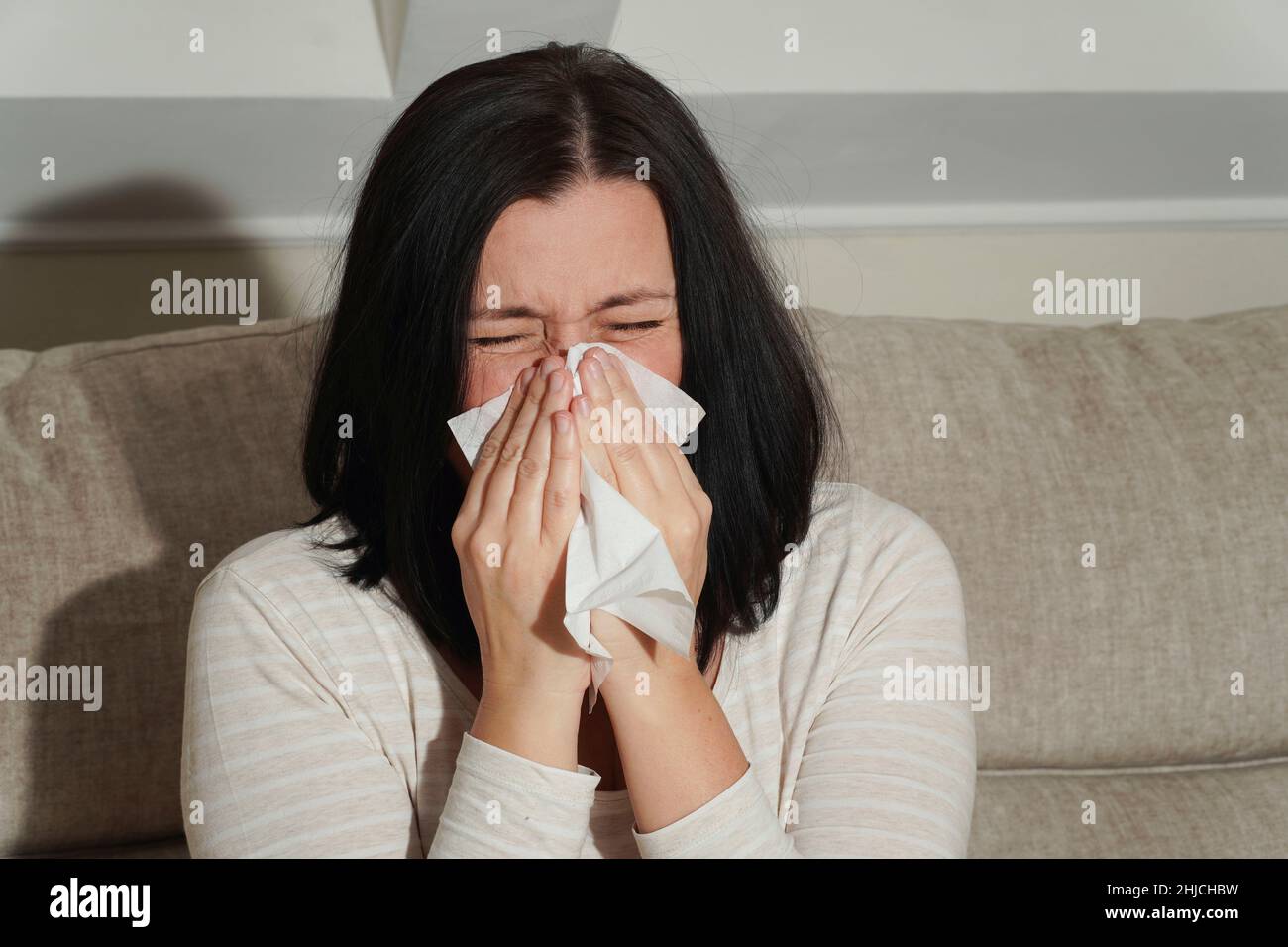 Sneezing Sternutation Types, Causes, Symptoms, Treatment, 46 OFF