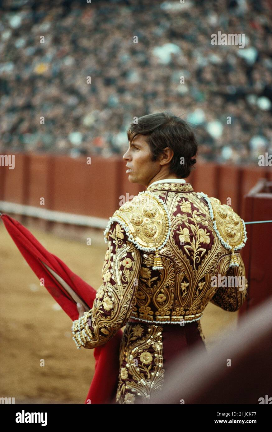 The bullfighter Manuel Ben√≠tez P√©rez, known as 'El Cordob√©s'  (The Cordovan), in Seville, Spain.  He was born a poor orphan on 4 May 1936 (probable date) in Palma del R√≠o near C√≥rdoba, and went on to become the highest paid torero in history, known for his theatrical style and daring tactics. Stock Photo