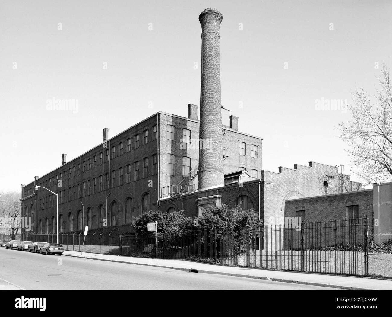Thomas A. Edison Laboratories, Buildings 5 (main laboratory) and 6 (powerhouse, with smokestack), at Main Street and Lakeside Avenue, West Orange, Essex County, New Jersey. This site contained several of the manufacturing plants where Edison utilized new technology in commercial production. The main laboratory was originally built in 1887. Photo circa 1968. Stock Photo
