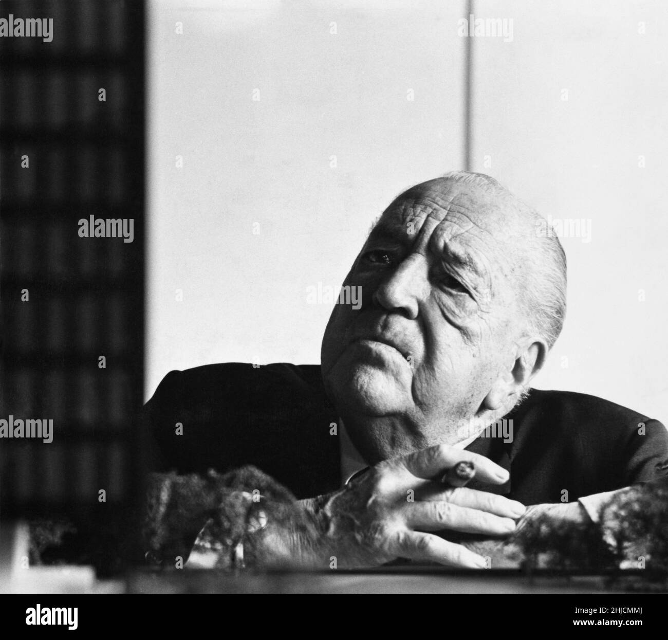German architect Ludwig Mies van der Rohe (1886 - 1969), widely regarded as a master of modern architecture. Chicago, IL, 1968. Stock Photo