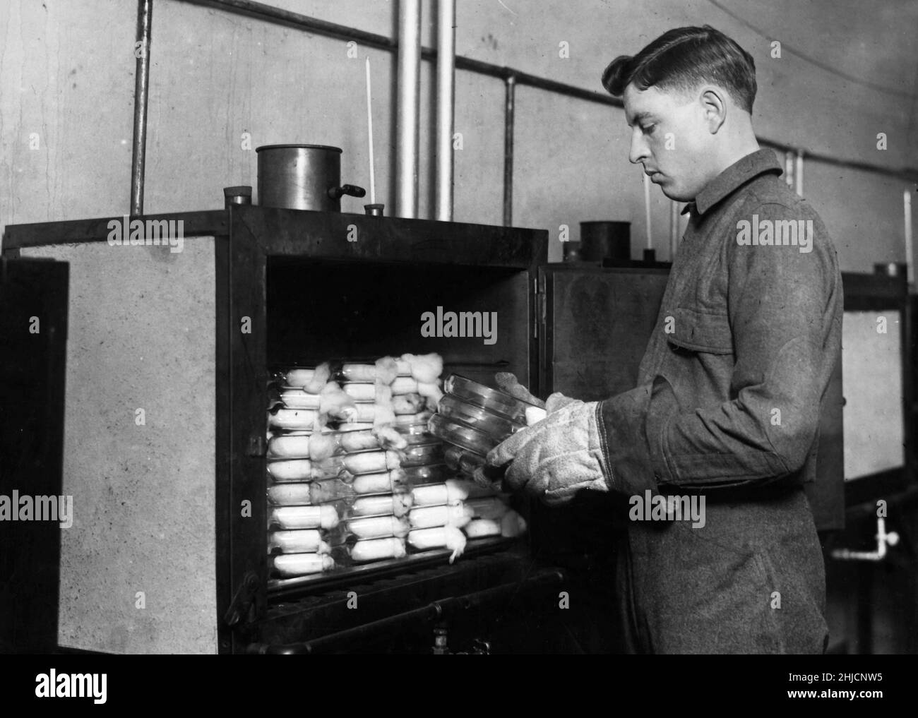 Making typhoid vaccine, 1917. US Army Medical School. Stock Photo
