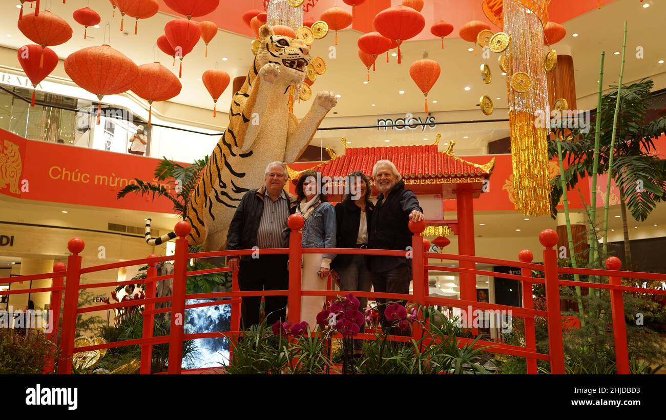 South Coast Plaza Christmas Hours 2022 Orange County, Usa. 28Th Jan, 2022. People Pose For Photos In Front Of  Tiger-Themed Decorations In South Coast Plaza, Orange County Of California,  The United States, On Jan. 27, 2022. South Coast