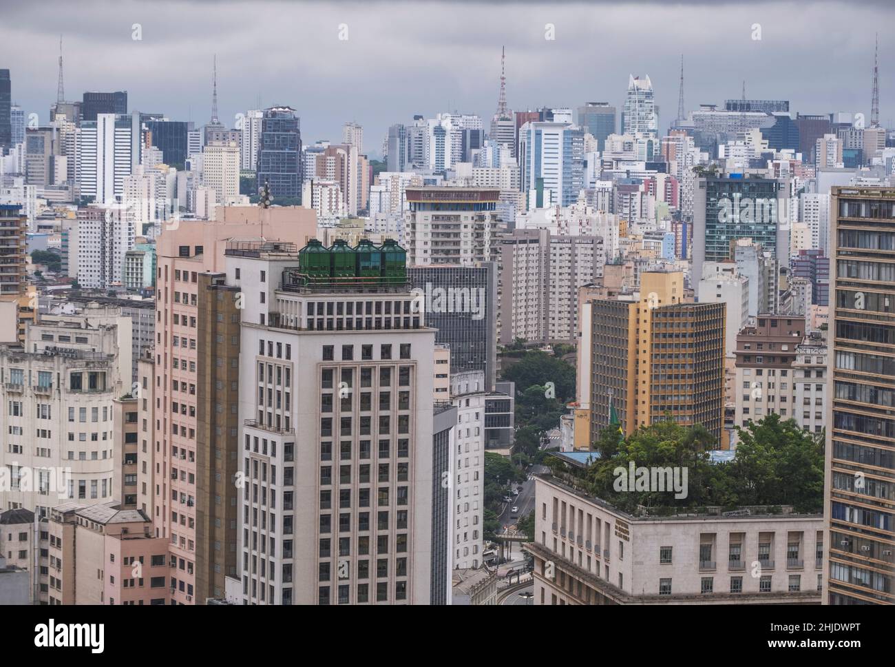 Brazil, São Paulo. Cityscape skyline of high rise commercial and residential buildings in the downtown district. Largest city in the Americas. Stock Photo