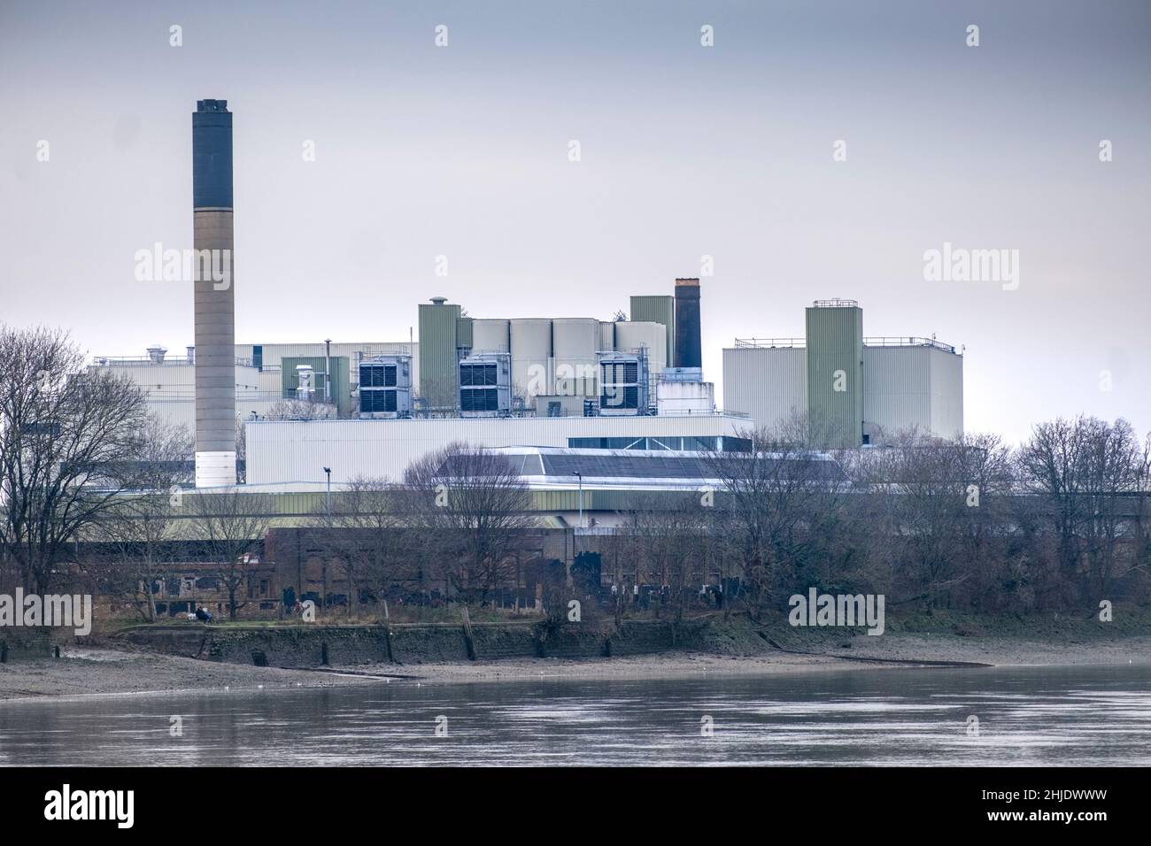 Abandoned industrial site. The Stag Brewery redevelopment site and River Thames. Formerly the Anheuser Busch Budweiser brewery, Mortlake, London Stock Photo