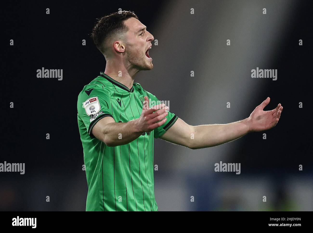Huddersfield, England, 28th January 2022.  Jordan Thompson of Stoke City during the Sky Bet Championship match at the John Smith's Stadium, Huddersfield. Picture credit should read: Darren Staples / Sportimage Credit: Sportimage/Alamy Live News Stock Photo