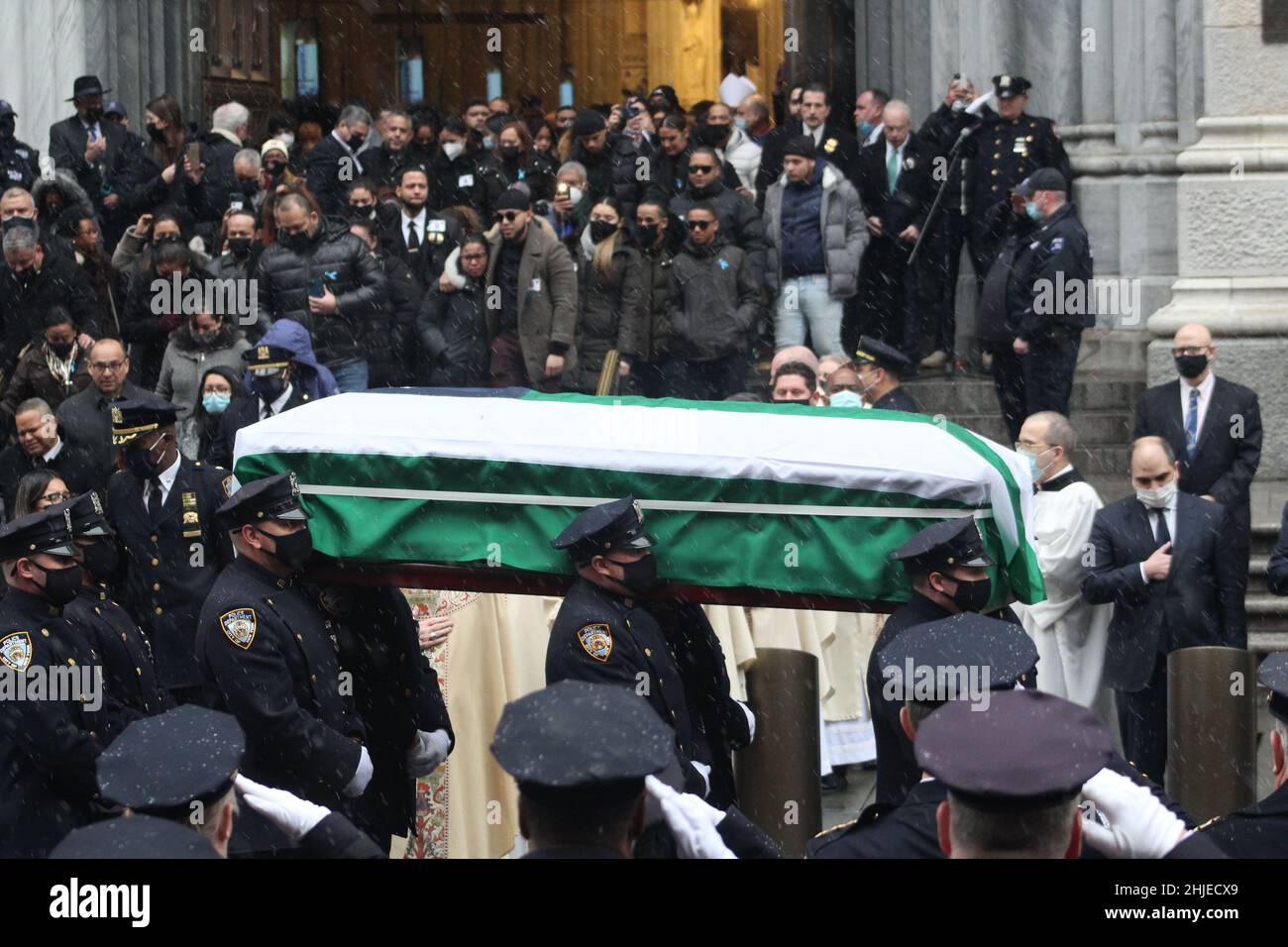 January 27, 2022, New York City, New York, USA: Under the snow and the ...