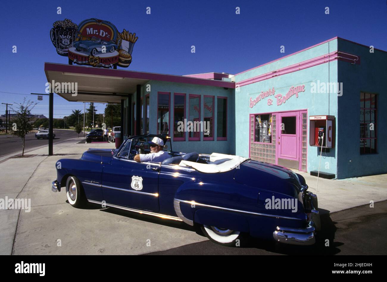 usa route 66 Kingman arizona diner classic cars Stock Photo Alamy