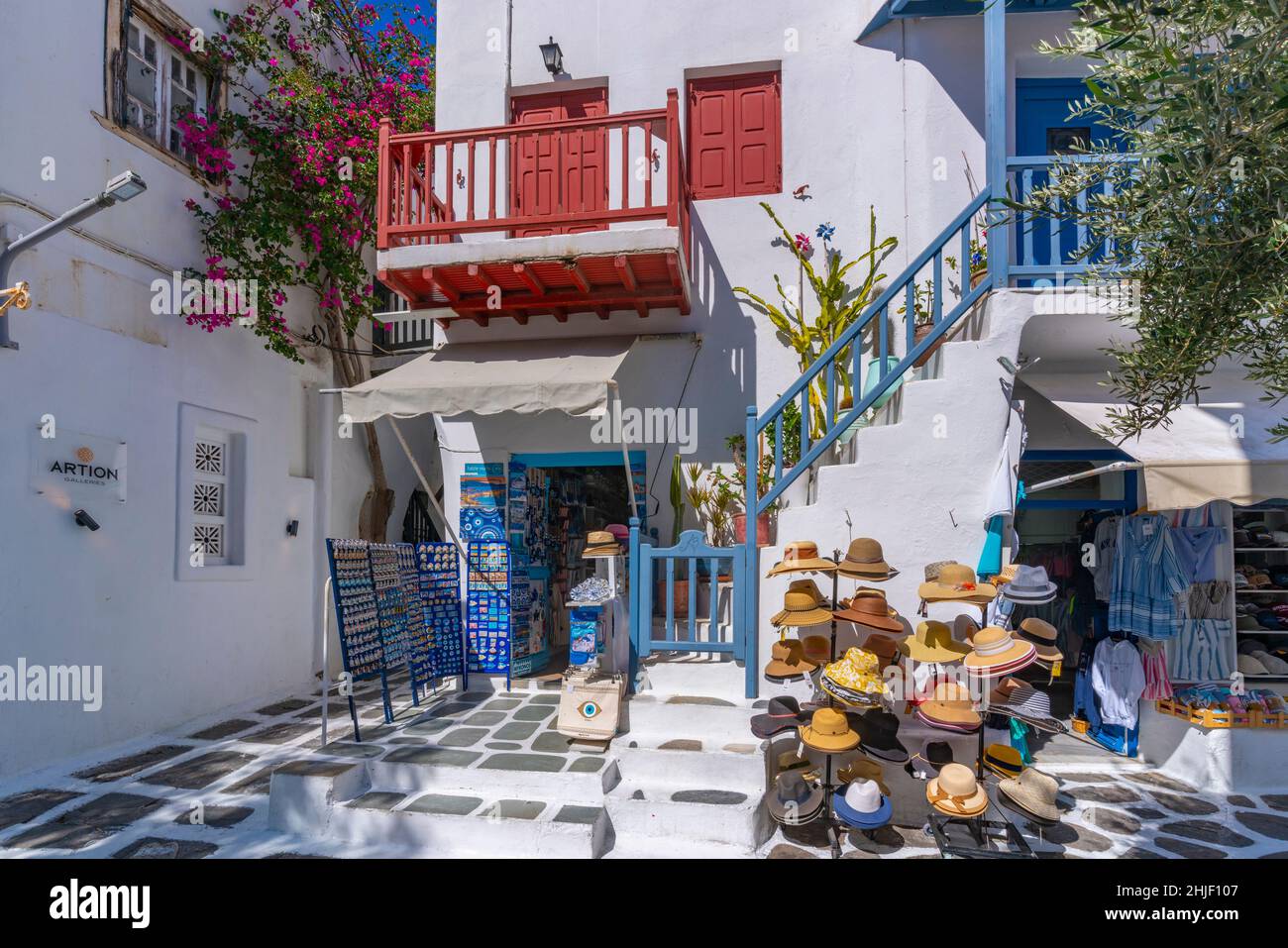 Cyprus, souvenirs, Article 1 euro, magnetic button Stock Photo - Alamy