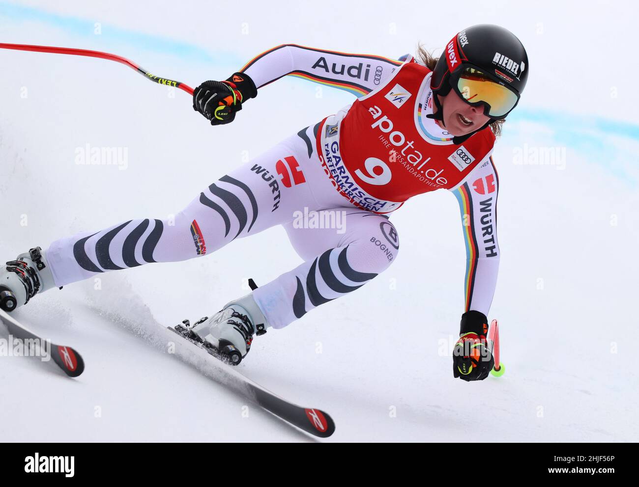 Garmisch Partenkirchen, Germany. 29th Jan, 2022. Alpine skiing: World Cup, downhill, women. Kira Weidle from Germany skis on the Kandahar. Credit: Karl-Josef Hildenbrand/dpa/Alamy Live News Stock Photo