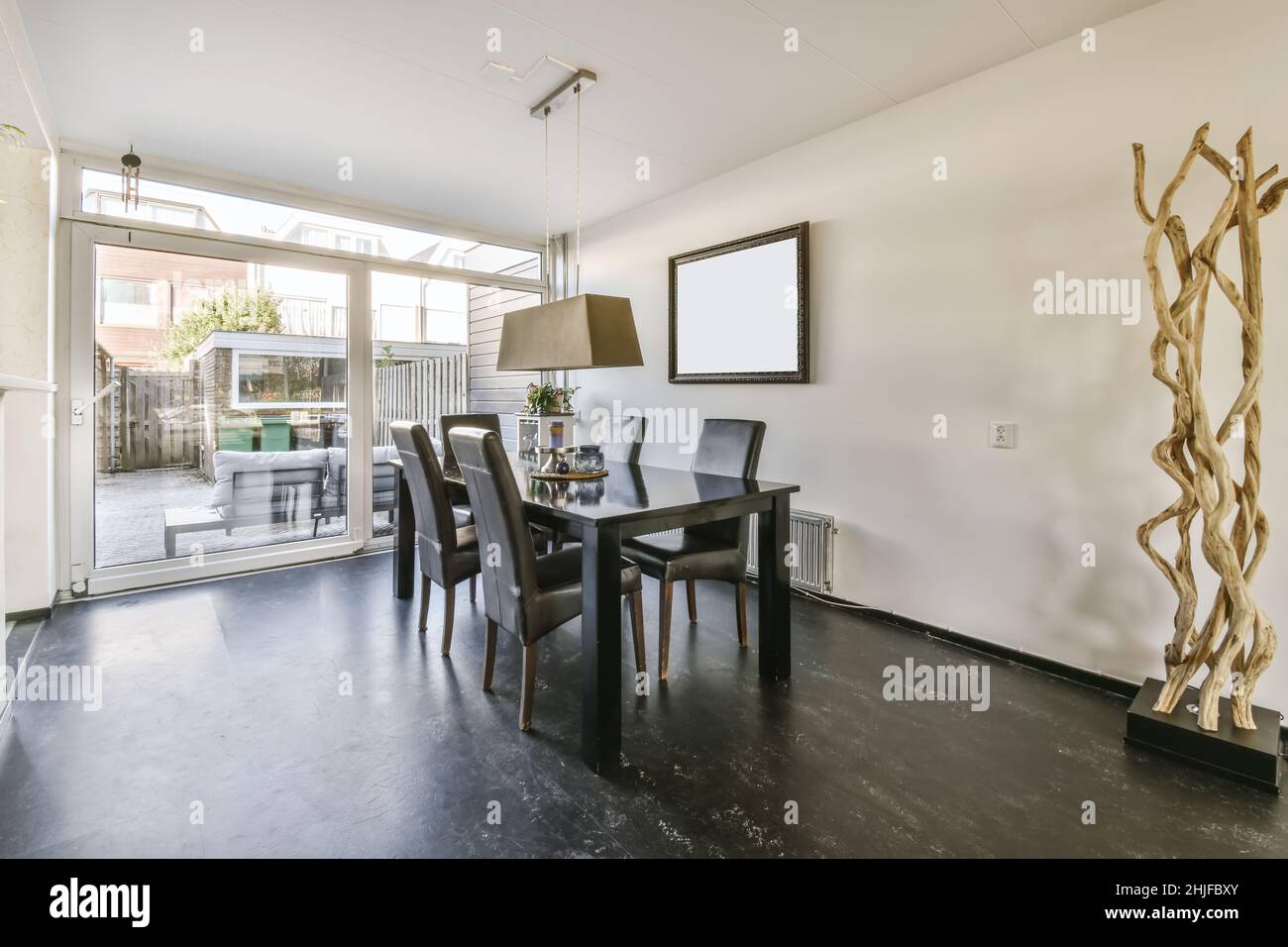 Dining Room Table With Black Leather Chairs