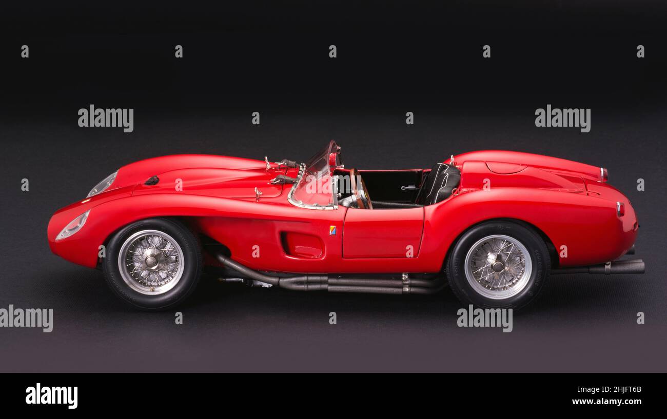 Ferrari 250 testa rossa hi-res stock photography and images