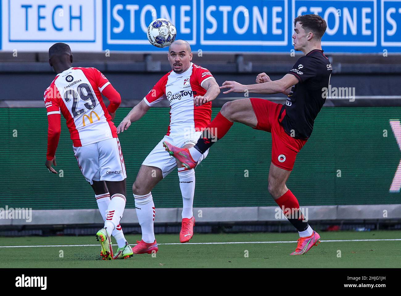 ROTTERDAM, NETHERLANDS - JANUARY 29: Keziah Veendorp of FC Emmen and Thijs Dallinga of Excelsior during the Dutch Keukenkampioendivisie match between ExcelsiorFC Emmen and FC Emmen at Van Donge & De Roo Stadion on January 29, 2022 in Rotterdam, Netherlands (Photo by Herman Dingler/Orange Pictures) Stock Photo